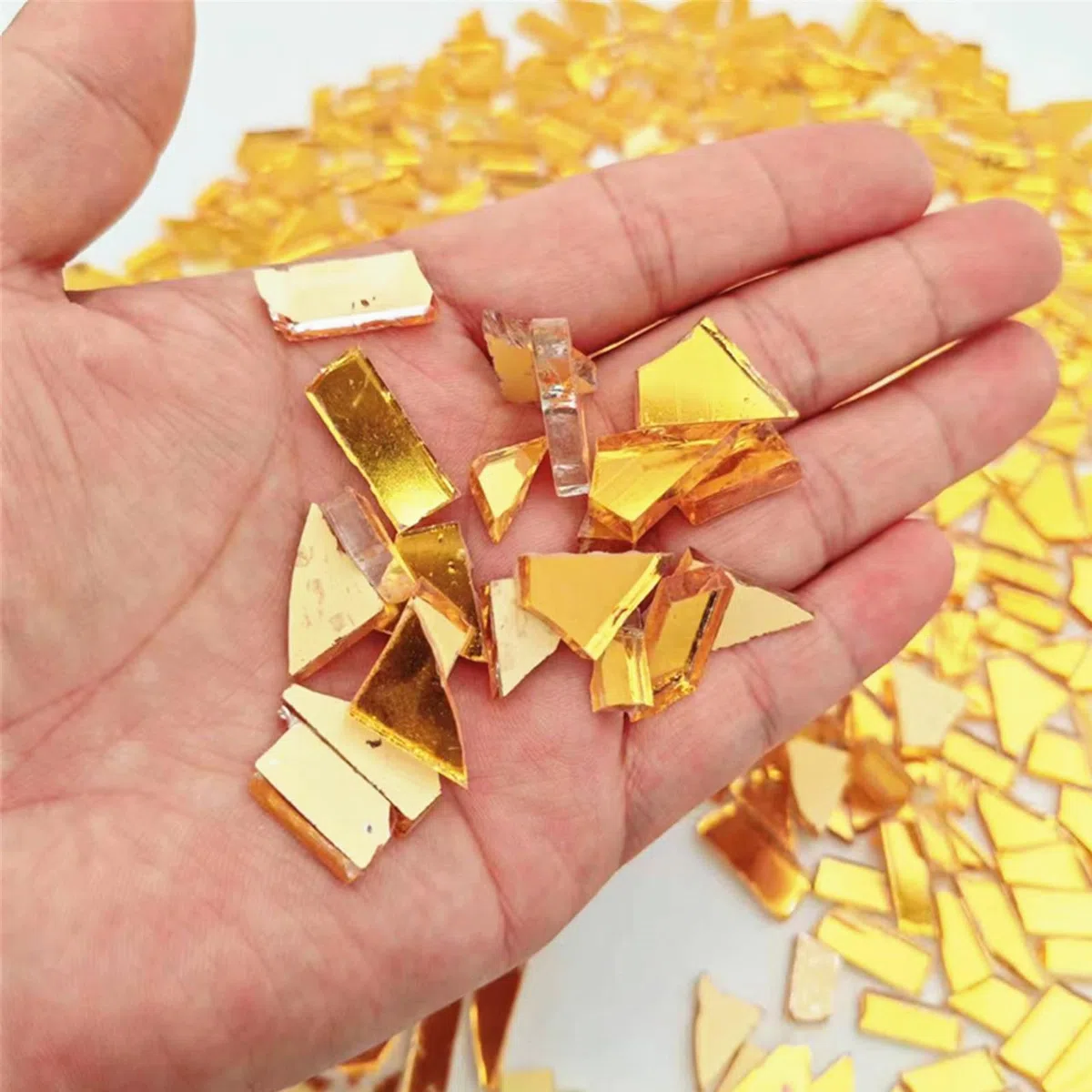 500g unregelmäßige Kristall-Mosaikfliesen,kleine Mosaikfliesen,handgefertigt,Kristallhandwerk für Bastelarbeiten,große DIY-Bilderrahmen,handgefertigter Schmuck-Untersetzer(Gold-Serie)