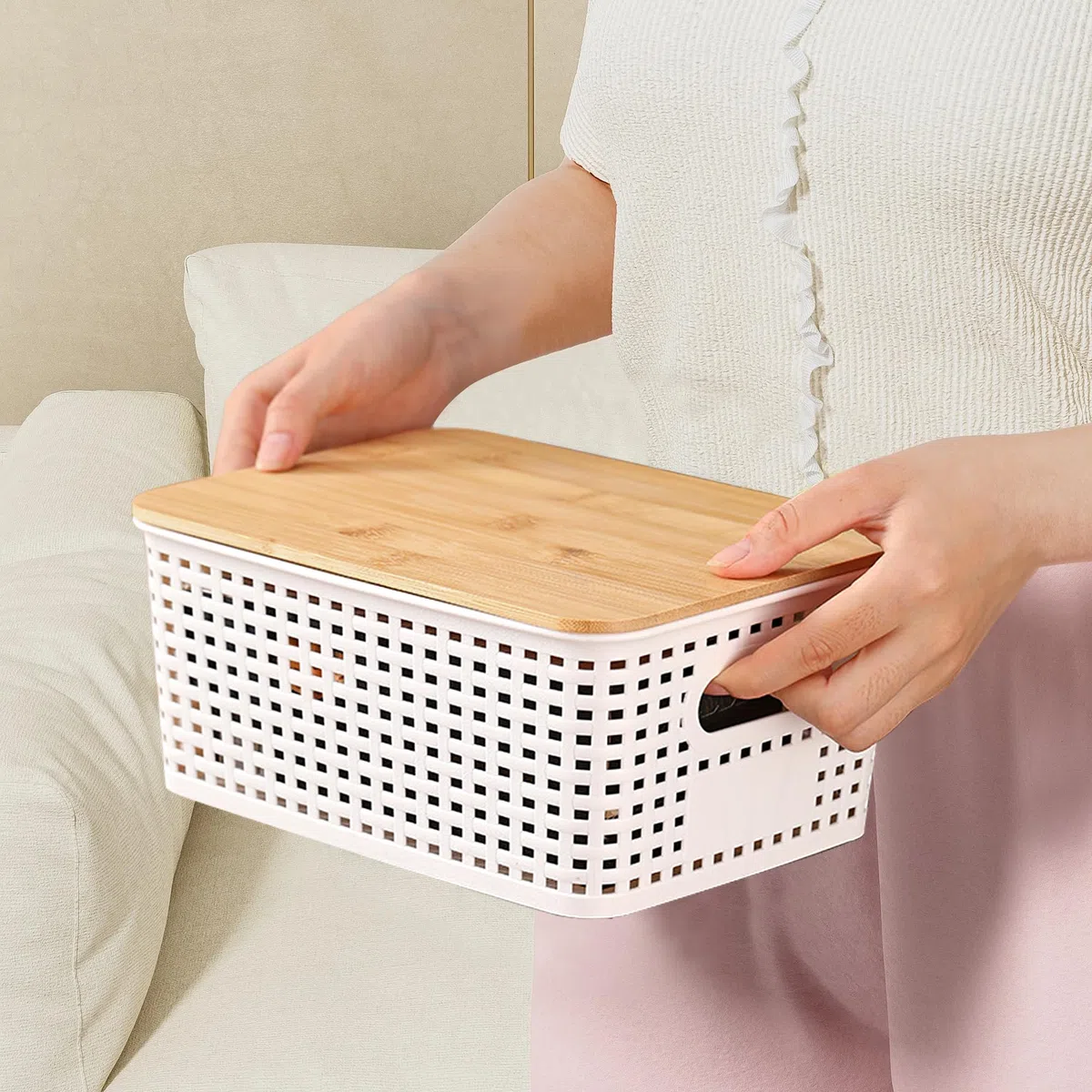 LYLIDIA 3 Stücke Aufbewahrungsbox mit Bambus Deckel Bad 5L Korb Plastikbox Weiß 25x18x10cm Lidded Stapelboxen Badezimmer Küche Aufbewahrungsboxen Rattan Organizer Box for Regal Schränke Kabinett