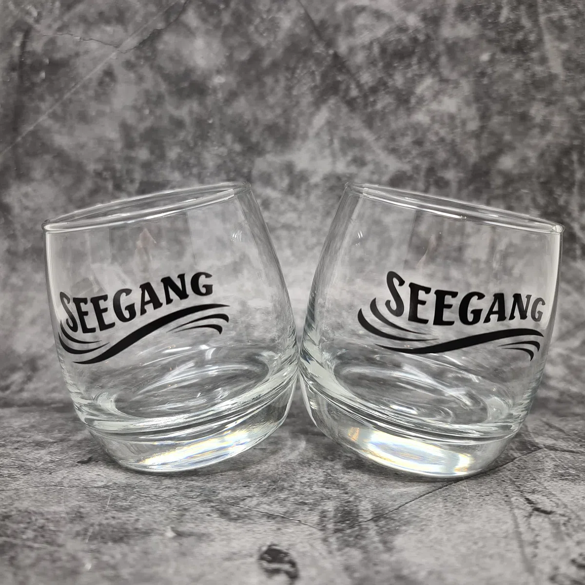 2 er Set Whisky-Gläser Rumgläser Wackelglas Schwenkglas in Geschenkbox Höhe 8,5 cm Durchmesser 7,5 cm 200ml Perfekt für Zuhause, Restaurants und Partys Spülmaschinenfest