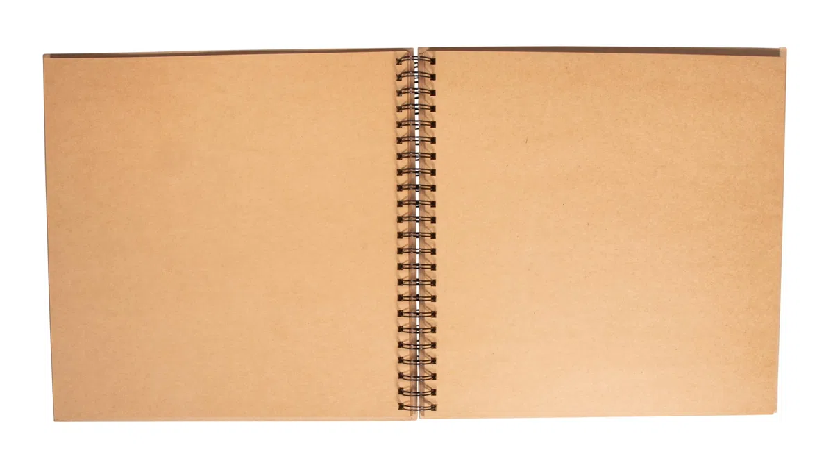 Rayher Scrapbooking Album, 30,5 x 30,5 cm, 40 Blatt (80 Seiten), säure- und ligninfrei, Fotoalbum, Spiralalbum aus Kraftpapier, selbst gestalten, Hochzeit, Taufe, Geburtstag, 60681000