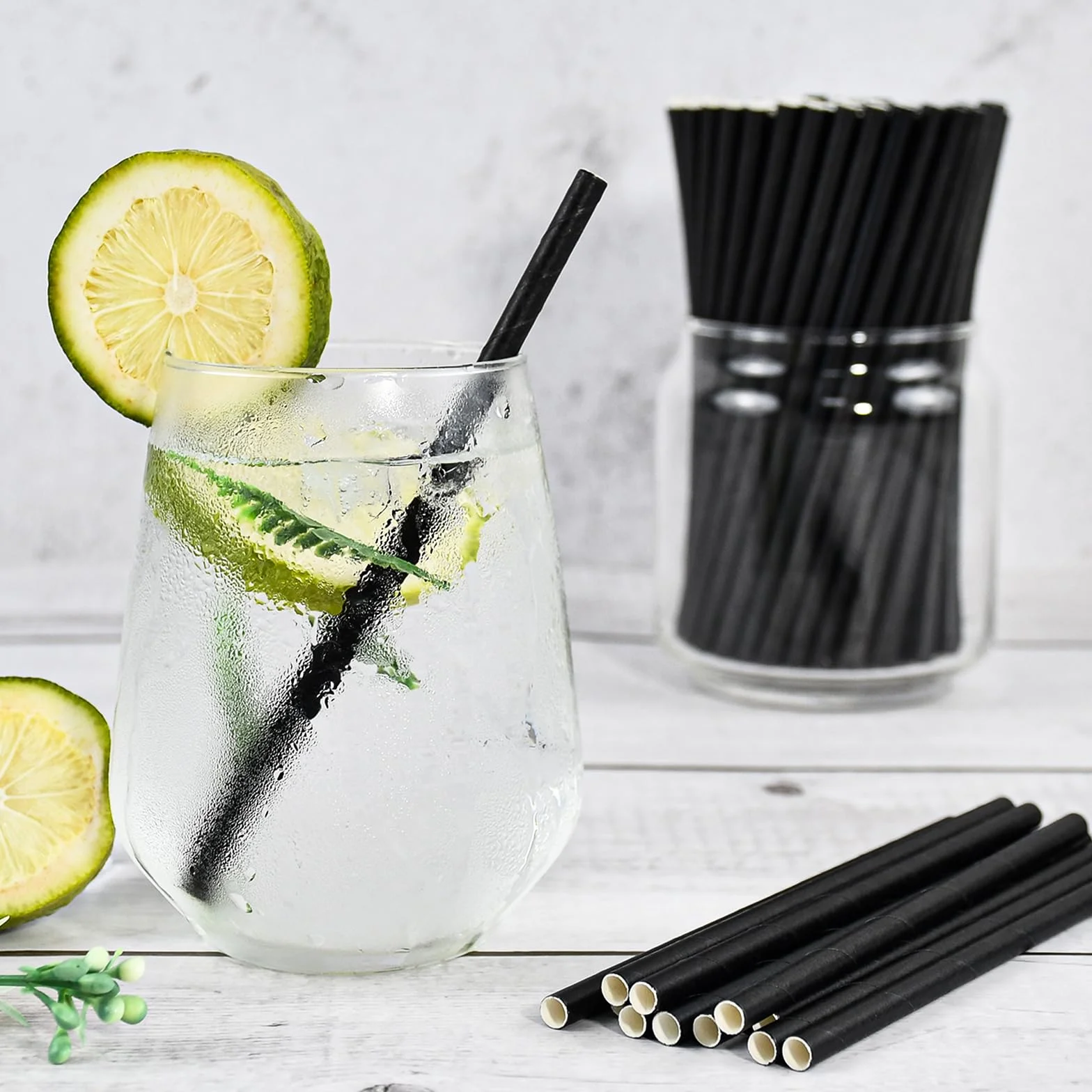 Umweltfreundliche Einweg-Cocktailstrohhalme und Rührstäbchen aus Schwarzem Papier – 14,6 x 0,6 cm, 500 Stück – für Zuhause, Bars und Restaurants
