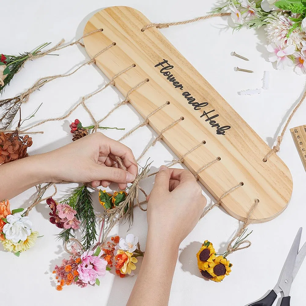 PH PandaHall Kräuter Trocknungs Gestell Hängend 12 Löcher Kiefern Holz Getrocknet Kräuter Gestell Wandmontiert Blumen Trocknungs mit 10m Jute Schnur für Zuhause Küche Hexe Gras Wand Kunst Dekor