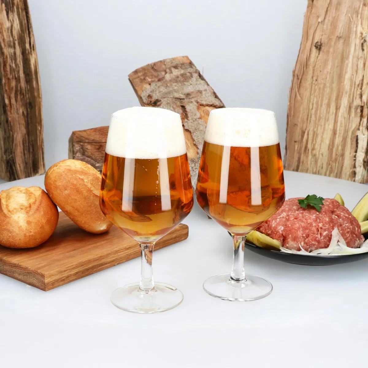 MamboCat 6er Set Carré Bierglas I 400ml, Höhe 18cm I für 6 Personen I Bierkelch aus Glas mit Fuß I transparentes Bierglas I Biergläser für Partys, Geburtstage, Feiern, Bierfeste & Co