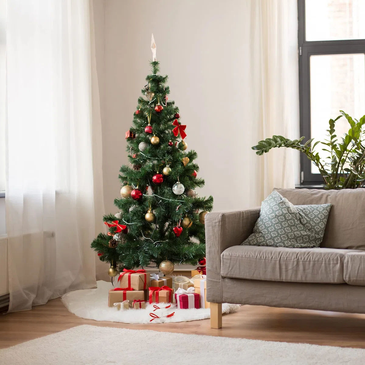 SALCAR Weihnachtsbaum Decke Weiß, 120 Weihnachtsbaumdecke Rund Weißer Plüsch Christbaumdecke, Weihnachtsbaum Rock für Weihnachtsdekoration, Neujahr, Party und Hochzeit