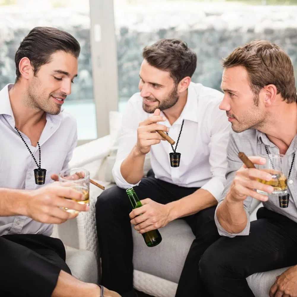 15 Stück Bräutigam Schnapsgläser mit Kette Männer Team Schnapsglas Halskette Shotgläser Becher zum Umhängen JGA Accessoires für Junggesellinnenabschied Party Hochzeit Dekoration