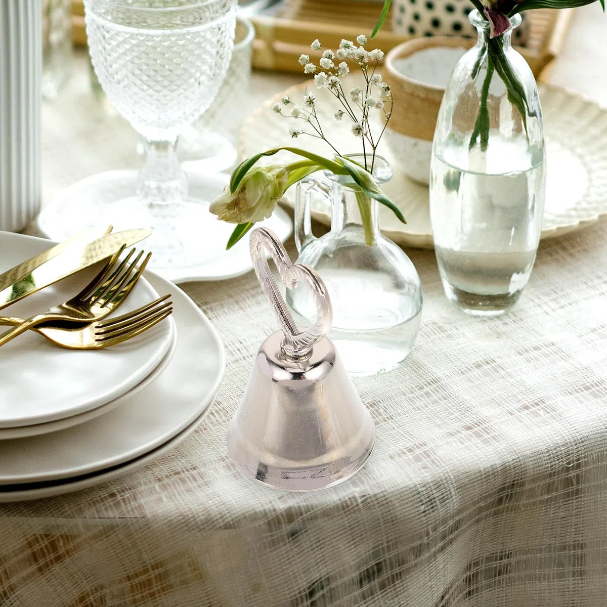 UKCOCO 10stücke Teiliges Metall Tischkartenhalter mit Glockenform Stabile Foto Tischmenu Clips für Hochzeit Tischdeko Vielseitig Einsetzbar als Gastplatz Kartenhalter Zufälliger Stil