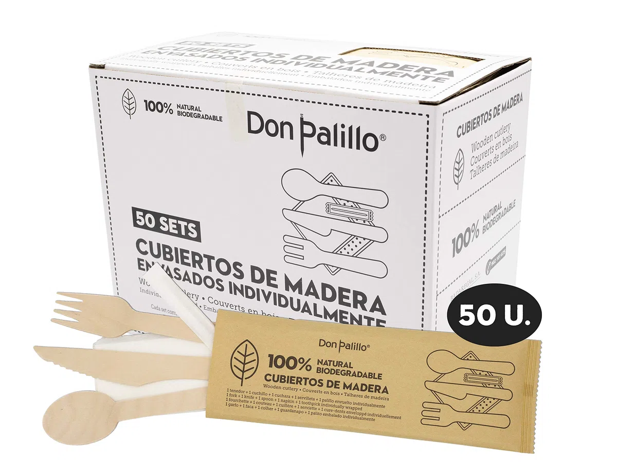 50 Sets Einweg-Holzbesteck, verpackt in Kraftpapier. Jedes Set enthält 1 Gabel + 1 Messer + 1 Löffel + 1 Papierserviette + 1 Zahnstocherpackung. Ind. Insgesamt 50 Sätze