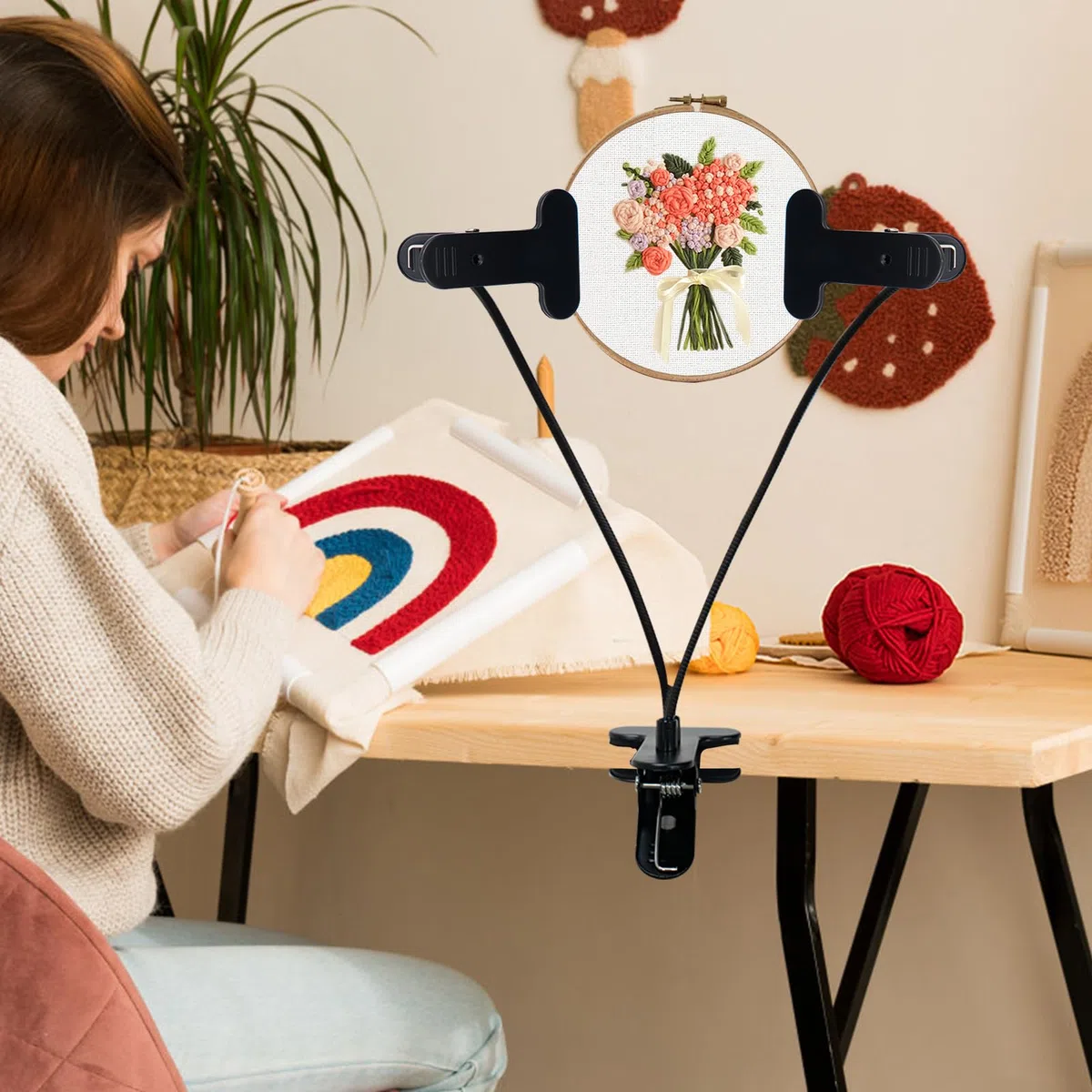 Stickrahmen Halterung,Embroidery Hoop CrossStitch Stand Verstellbarer Stickrahmenständer, für Handarbeiten Freihändiger Stickrahmenständer für Kunsthandwerk Nähprojekte
