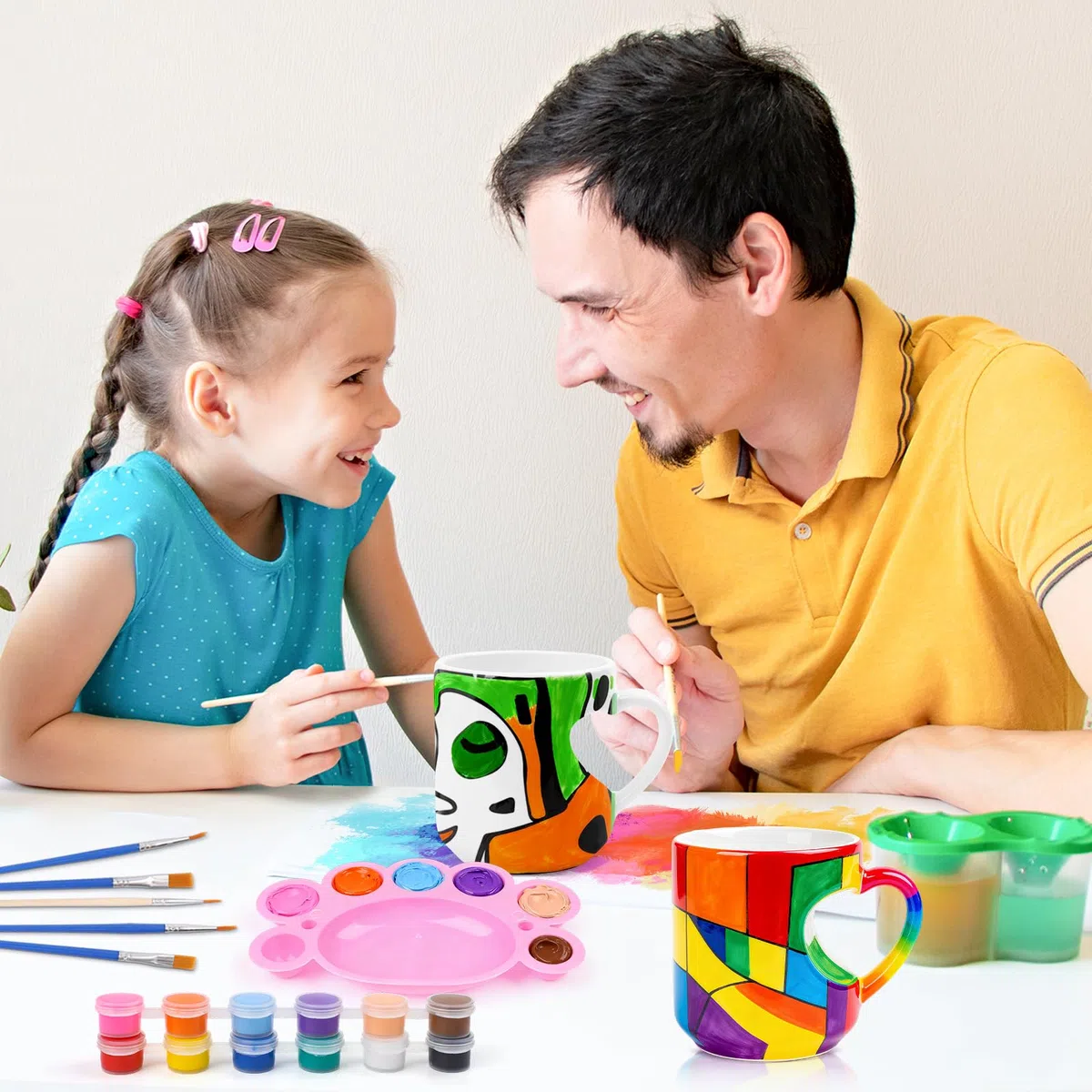 Yaunming Keramik Bemalen Set Tassen Bemalen Set Diy Set Erwachsene, EnthäLt 2 HerzföRmige Keramikbecher, 12 Bleifreie Farben, 8 Professionelle Pinsel, Basteln für Erwachsene