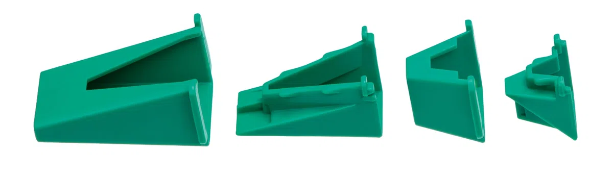 Clover Fabric Tube Maker-