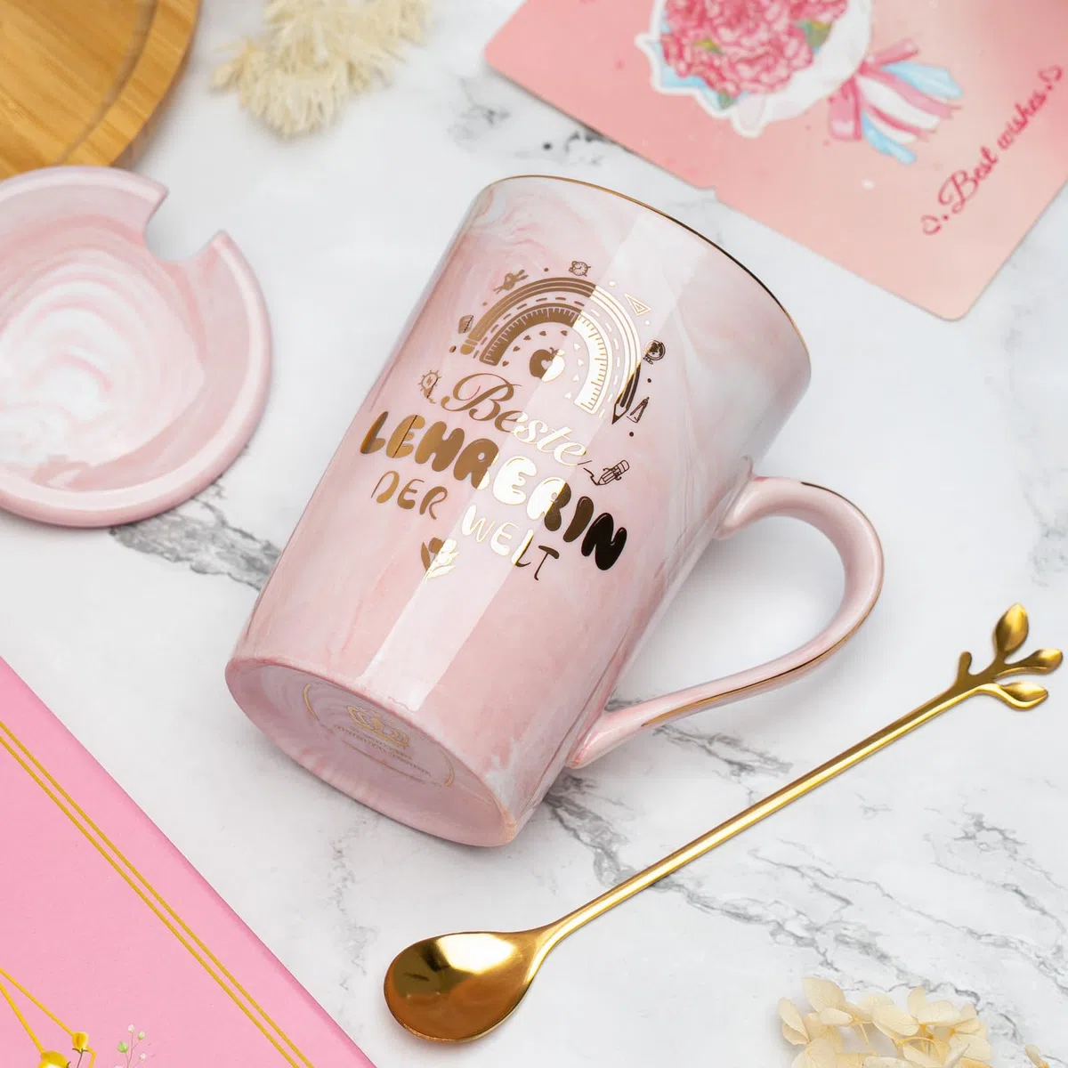 Abschiedsgeschenk Erzieherin, Abschiedsgeschenk Lehrerin, Tasse - Geschenk Erzieherin Abschied Lehrerin Geschenk Marmor Keramiktasse 400ml, mit Goldaufdruck, Deckel, Löffel, Grußkarte, Geschenkbox