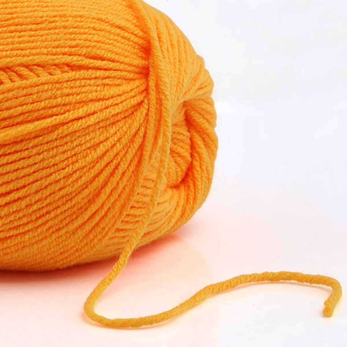 LIHAO 750g Wolle zum Häkeln 15x50g Handstrickgarn Häkelgarn Acryl für Stricken und Kunsthandwerk - 15 Farben