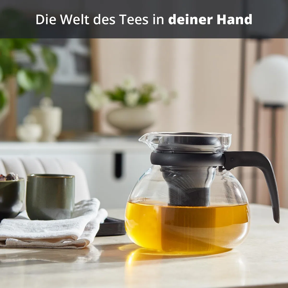 Peill+Putzler Germany Glaskanne mit Kunststoffsieb & -Deckel, 1,5 Liter Fassvermögen, Teekanne aus hitzebeständigen Borosilikatglas, Teezubereiter, spühlmaschinengeeignet