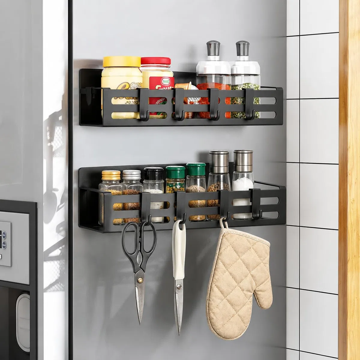 2 Stück Gewürzregale, Kühlschrank Regal Magnetisch mit 8 Haken Magnetregal Magnetic Spice Rack Kühlschrankregal Wandregal Küche Anti-Rost für Küchenorganisation und Lagerung (Schwarz)