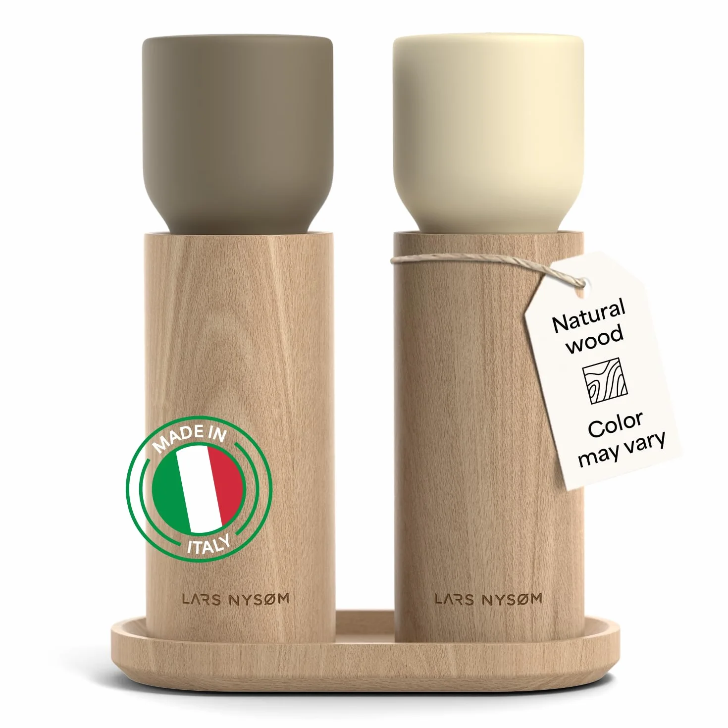 LARS NYSØM Salz und Pfeffermühle Holz Set - Manuelle Holzmühlen mit Keramikmahlwerk und Untersetzer - Große Pfeffermühle & Salzmühle für Grobes Salz - Gewürzmühle für Küche oder Tisch
