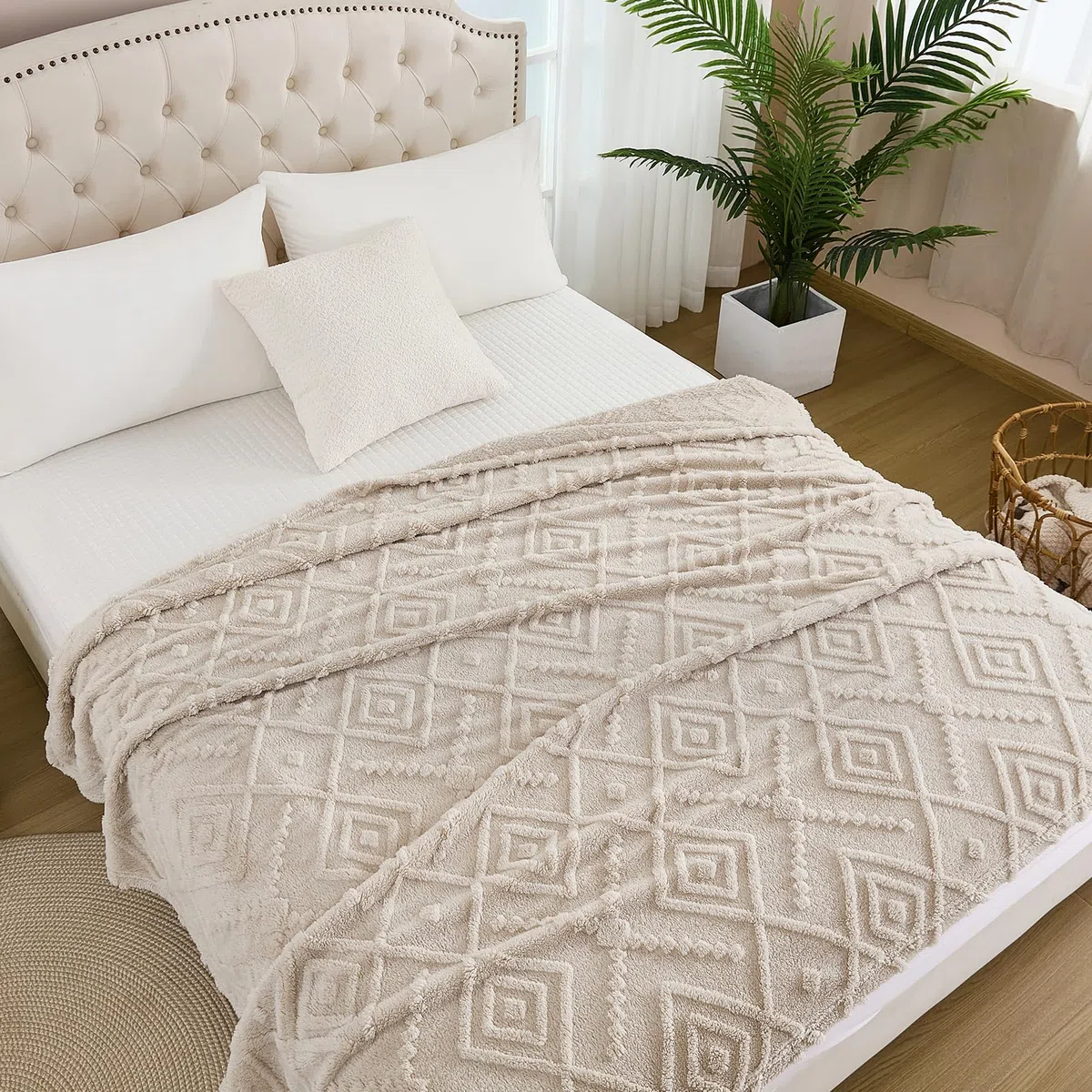 WONGS BEDDING Kuscheldecke Flauschig 150x200 Beige Decken, Wohndecke Warme Fleecedecke Weiche Sofadecke Couchdecke für Bett Sofa Büro Mädchen