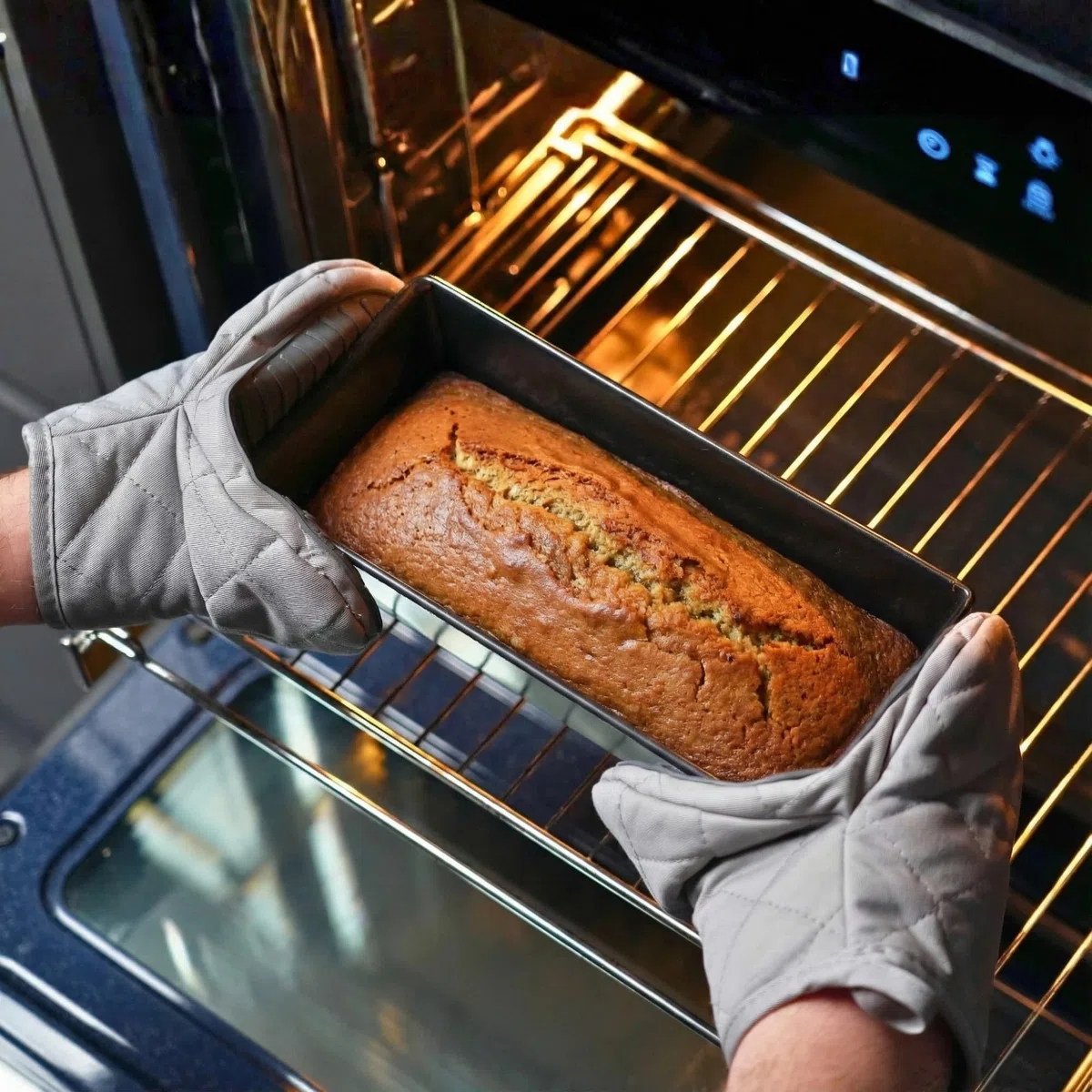 Westmark Ofenhandschuhe Mini – Kleine Ofenhandschuhe für sicheres Arbeiten an Herd und Backofen, Küchenhandschuhe mit Hitzeschutz bis 250°C – 2 Stück