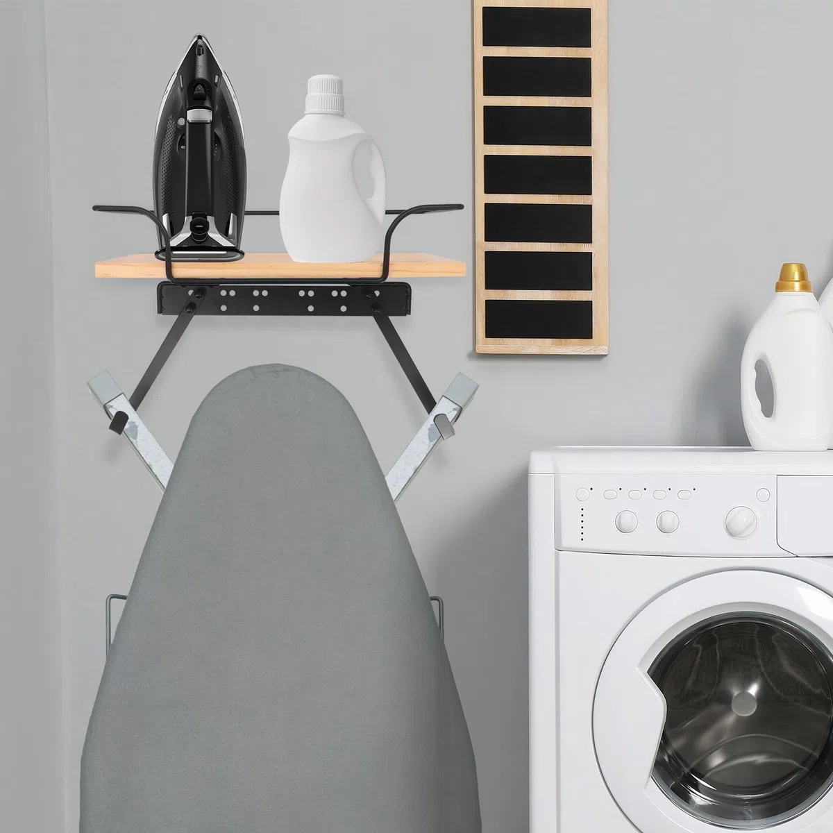Bügelbrett Hanger Wandhalter - Heavy Duty Eisenständer mit Massivholzbasis und verstellbaren Haken, Wäscherei Eisen und Bügelbrett Halter, Platzsparende Wäscherei Organizer für Bügelbrett Lagerung
