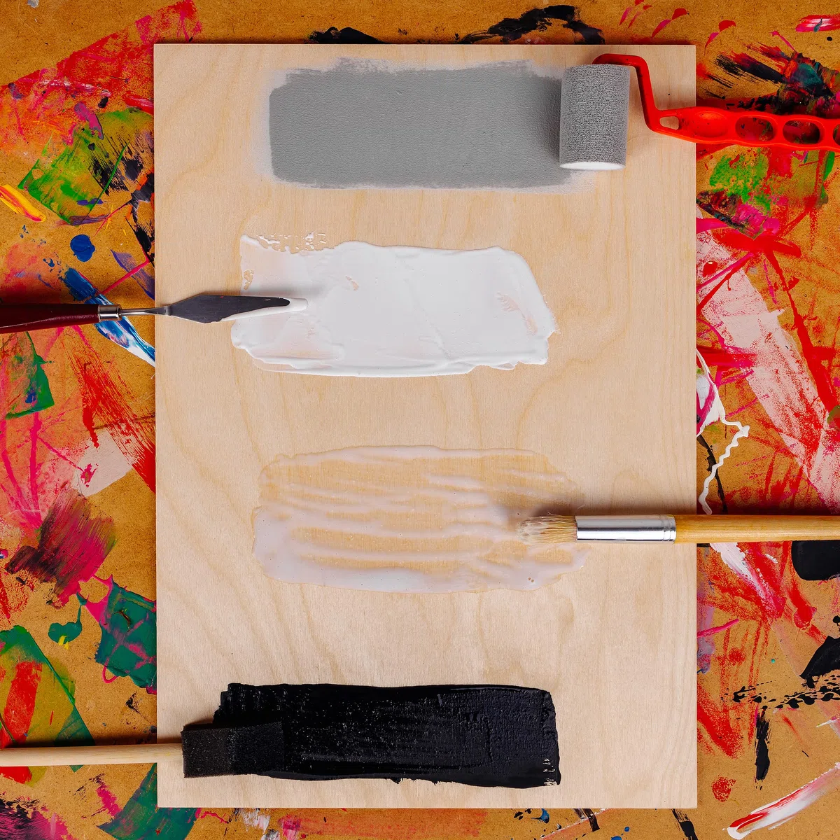Creative Deco Professionell Weiße Gesso | 1L | Farbzusätze für Acrylmalerei Acryl-Farben Grundierung für Malerei | Ideal Primer für Öl-Farben, Pouring, Decoupage, Finnabair, Malfarbe | Grundfarbe-n