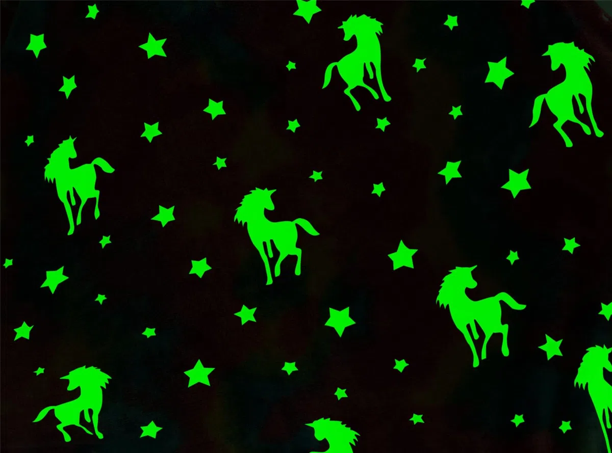 Einhorn Decke Kuscheldecke - 120 x 150 cm Decke Leuchtet im Dunkeln, Warm und Flauschig Kinderdecken für 1-10 Jährige Mädchen und Jungen - Wohndecke für Geschenk (Farbig, 120 x 150cm)