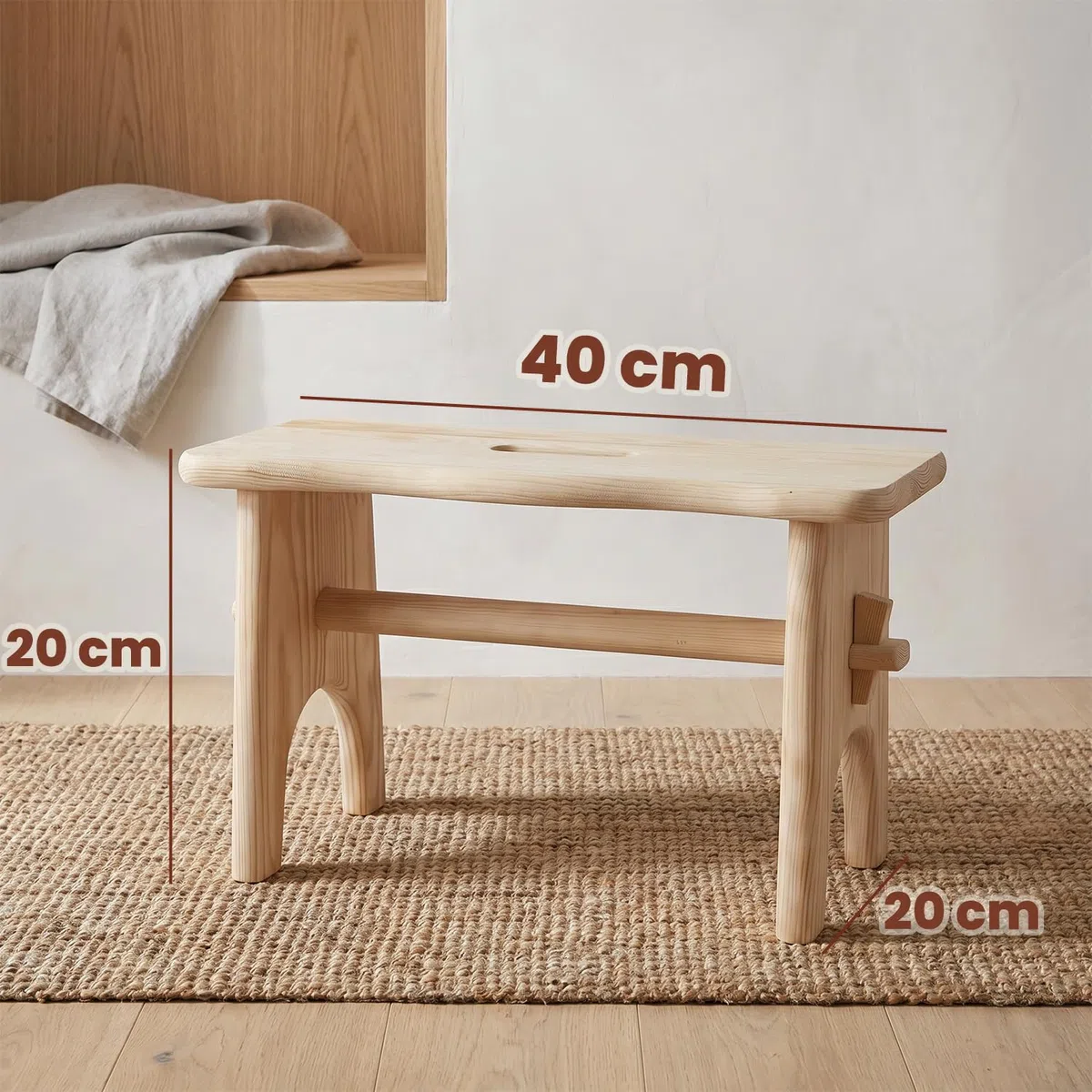 Kleiner Hocker Holz, Keine Montage, kein Kleben, 40 x 20 x 20 cm | 40 x 20 x 20 cm, Kiefernholz massiv, Mit Tragegriff, Leicht und stabil, Für den täglichen Gebrauch, Platzsparend