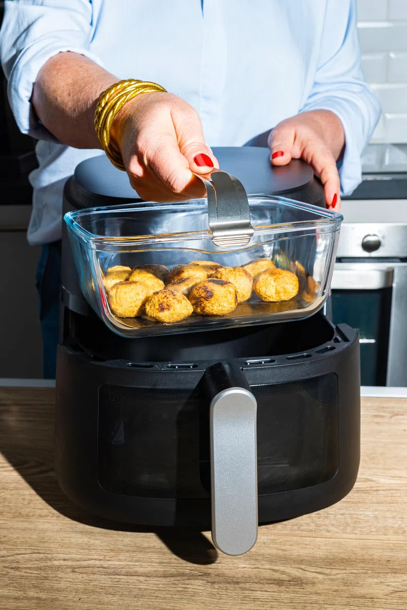 PYREX Auflaufform für Airfryer, Borosilikatglas, 2 L, mit Edelstahl-Griff