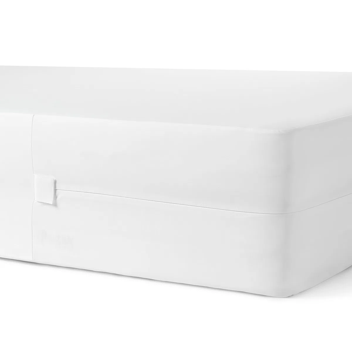 Amazon Basics Matratzenüberzug Anti-Milben Wasserdicht & Bettwanzensicher, Encasing mit Reißverschluss, bis 30 cm Tiefe, 140 x 200 cm, Weiß