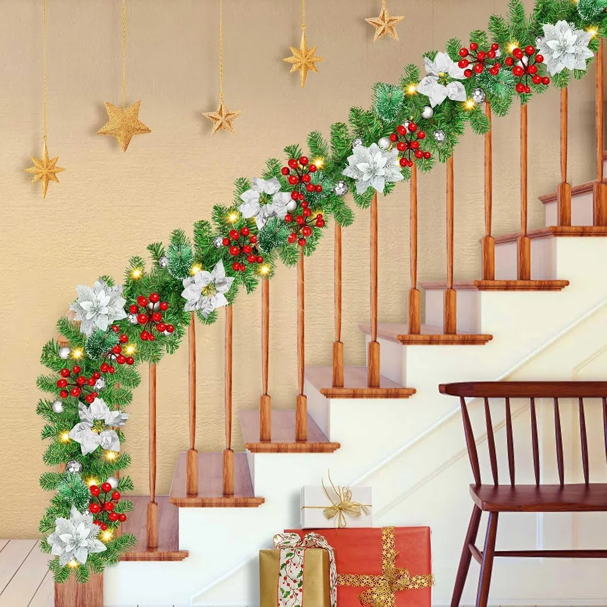 Weihnachtsgirlande, 2.7M / 9FT mit Beleuchtung, batteriebetrieben mit 30 LED, für Haus, Treppe, Kamin, Haustür, Terrasse und Garten, Weihnachtsdeko Girlande