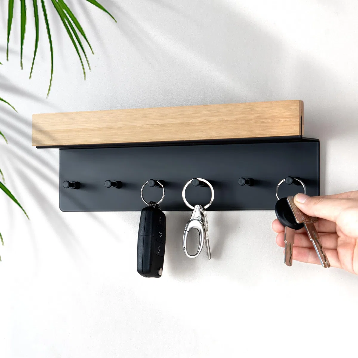 ANVODE Schlüsselbrett Holz mit Ablage, Schlüsselhalter Schlüsselregal mit 6 Haken, Wand Schlüsselboard für Eingangsbereich, Flur, Küche