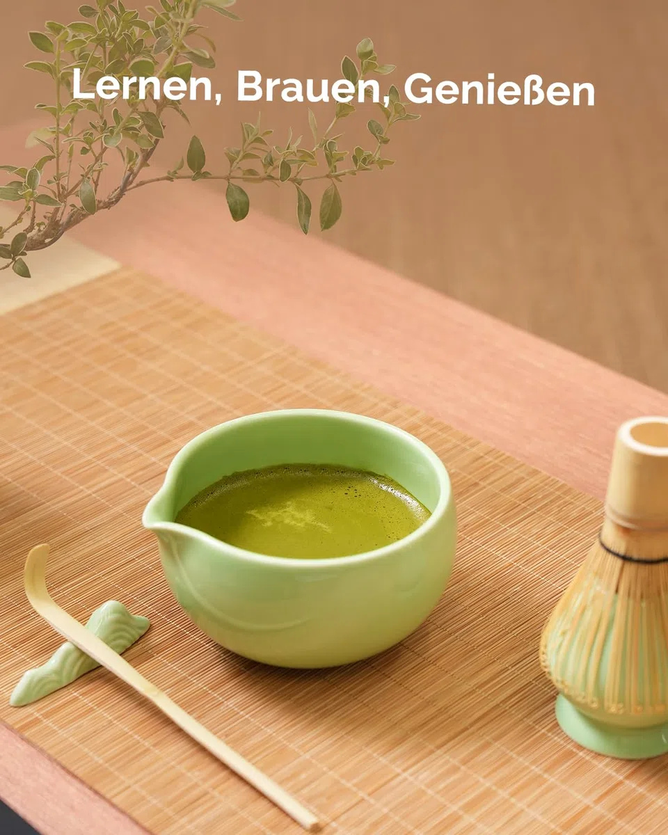 Maestri House Matcha Besen Set Geschenkset 7-Teilig – Japanisches Matcha Zubehör Set mit Ausgießer-Schale, Bambus Chasen & Halter – Hochwertige Geschenkidee für Matcha Liebhaber, Grün