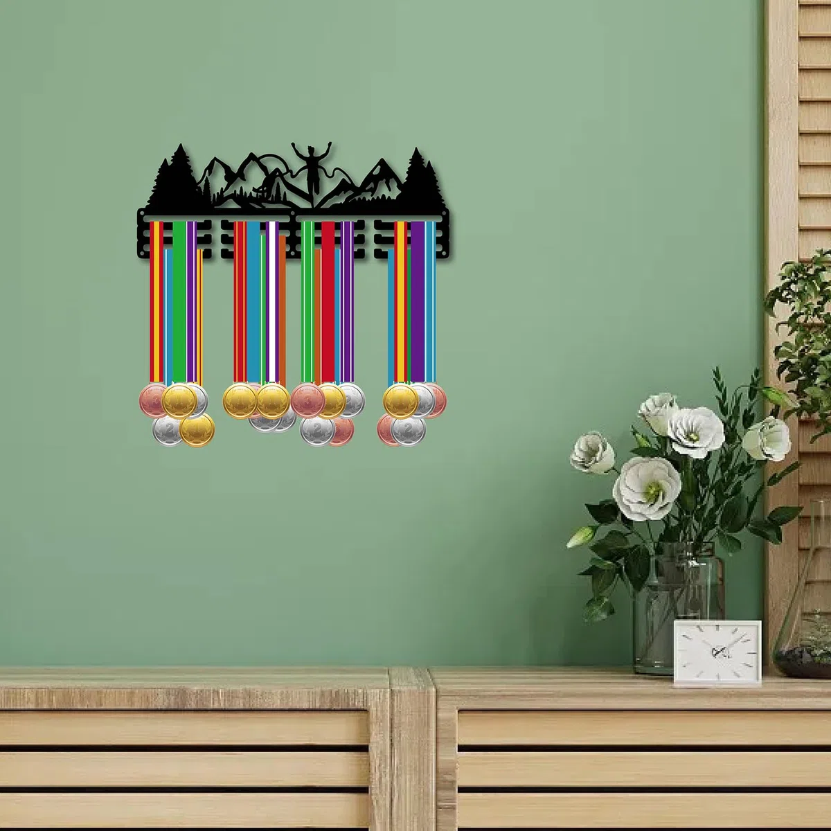 CREATCABIN Lauf-Medaillenhalter Aufhänger Medaillenständer Bergbäume Metall Regal Sport-Medaillenständer Rahmen Wandmontage Aufhängen Über 60 Medaillenaufhänger Für Marathonläufer 40x15cm Schwarz