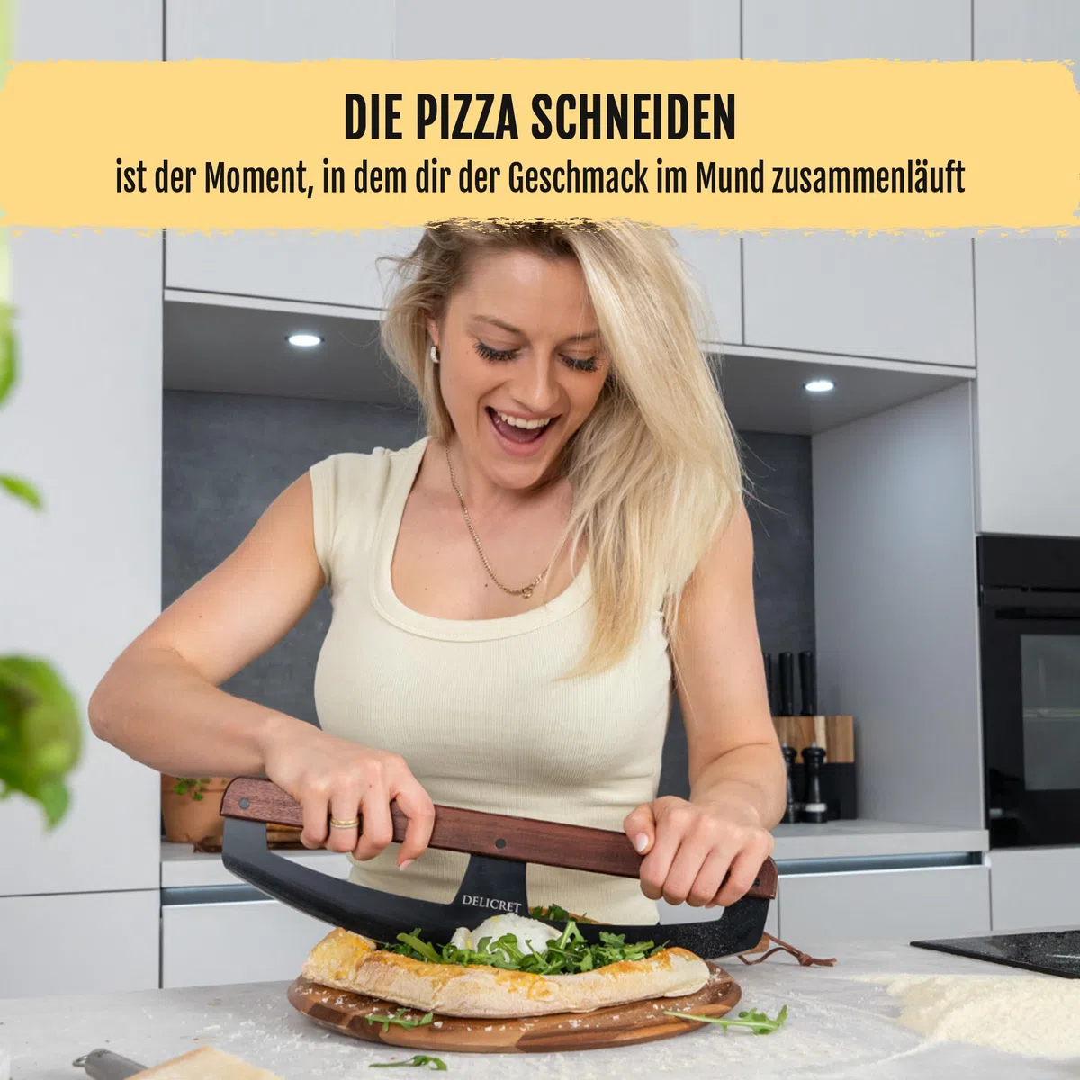 DELICRET "Black Line"- Pizza Wiegemesser | Pizzaschneider mit Akazienholtgriff & scharfer Edelstahlklinge
