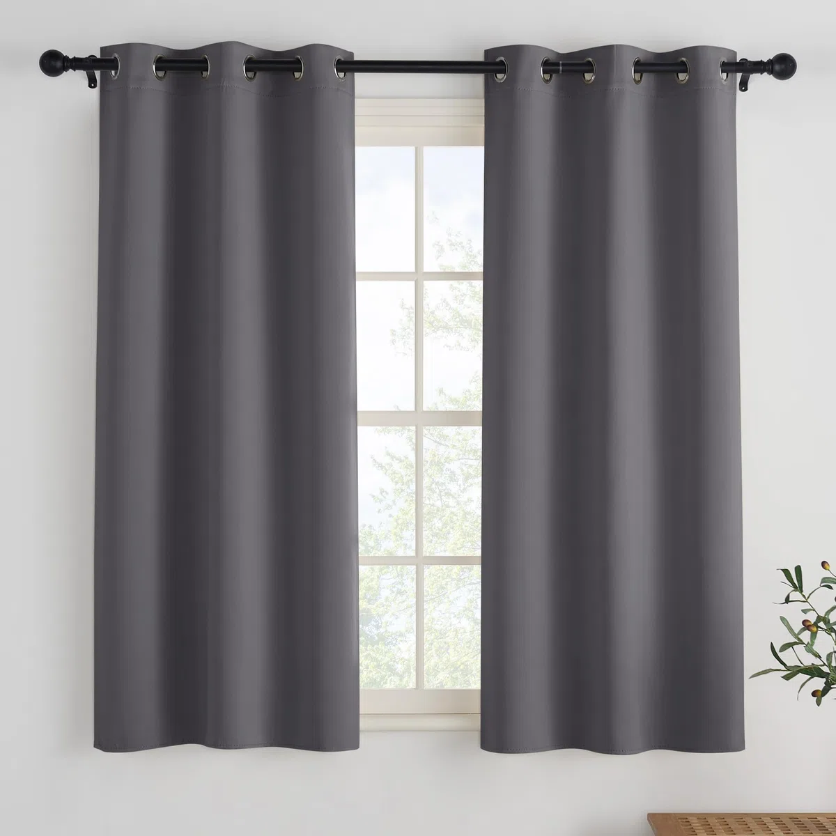 PONY DANCE Verdunklungsvorhänge Kurz 2er Set H 137 x B 90 cm Scheibengardinen mit Ösen für Kleine Fenster Schlafzimmer Vorhänge Blickdicht Grau Blackout Curtains