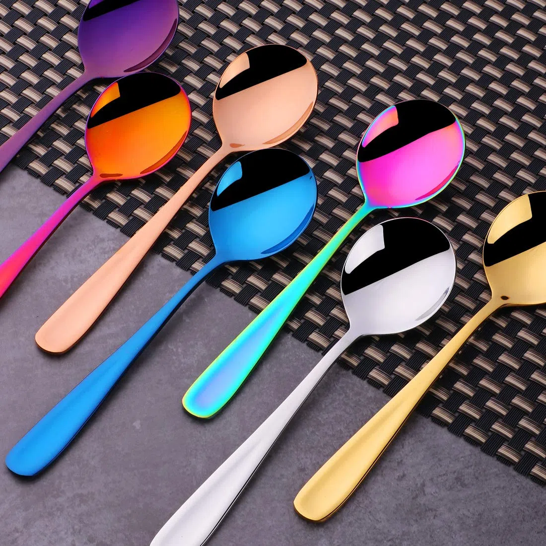 Esslöffel Edelstahl 18/10 Bunt Suppenlöffel 8-stück Groß Müslilöffel Dessertlöffel länge 17,5 cm Breit 4,5 cm Tafellöffel Suppentassenlöffel für Müsli Porridge Früchte Joghurt 8 Farbe