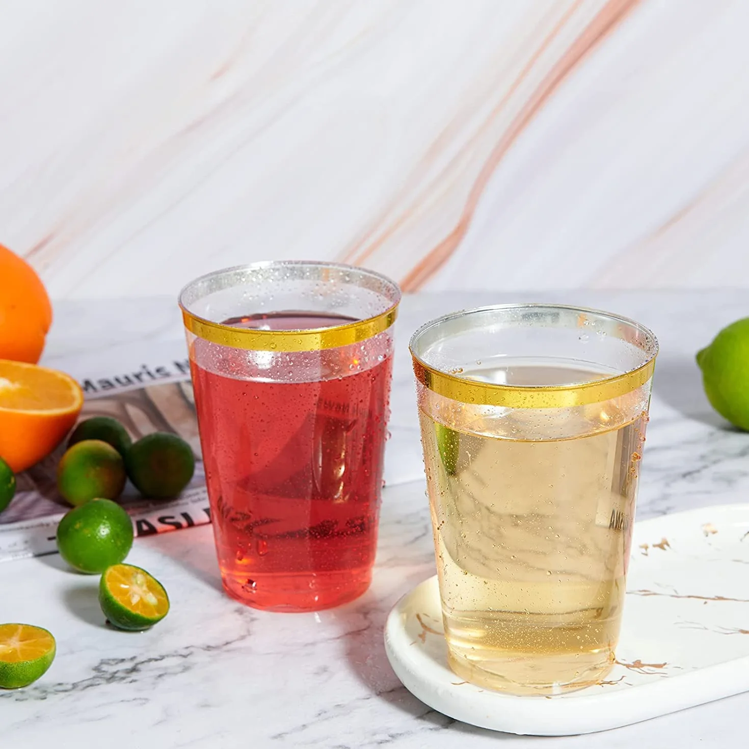 LATERN 50 Stück Plastikbecher mit Goldrand, 360ml Becher aus Kunststoff Wiederverwendbare Trinkbecher Elegante Party Weingläser für Champagner Bier Cocktail Martini Soda Dessert (10,5 x 7,5cm)