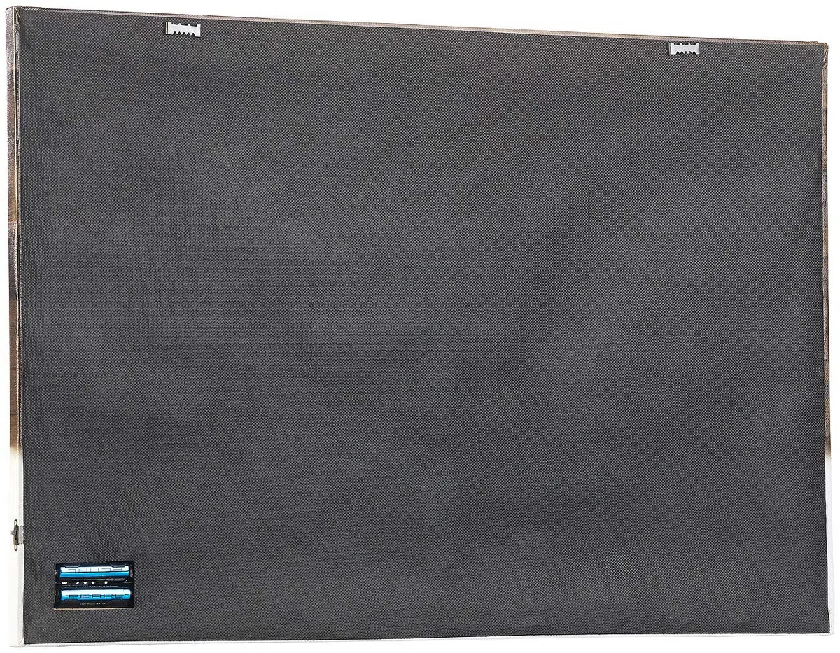 infactory Bilder Leinwand: LED-Wandbild, Weihnachts-Tierbabys-Motiv, 3 Flacker-LEDs, 60 x 40 cm (Bilder Weihnachtsmotiv, Wandbild Weihnachtsbaum, Kerze)