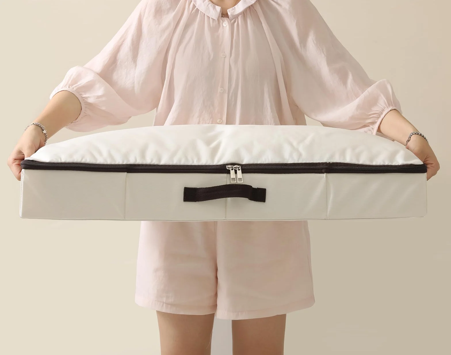 iwill CREATE PRO 75 * 38 * 10 cm, Starre Aufbewahrungsbehälter für Kleidungsstücke unter dem Bett, zusammenklappbar und waschbar, weicher Reißverschlussdeckel, Beige