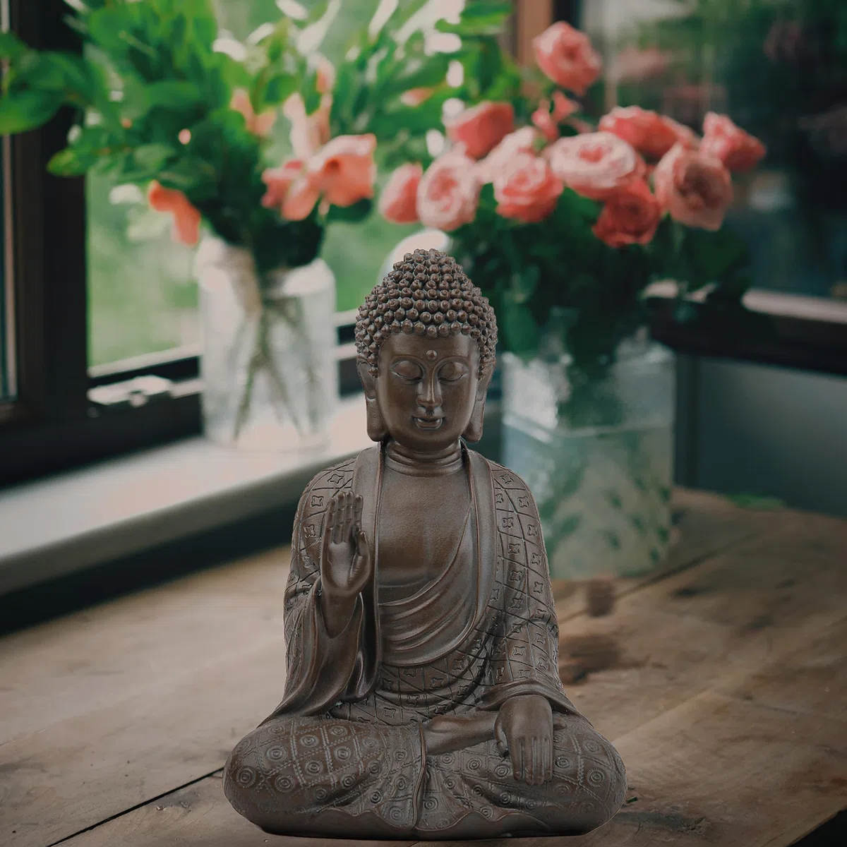Buddha Figur in Braun - Kleine Zen Buddha-Statue für Heimdekoration - Antik-Stil Dekofigur für Yoga & Meditation - Elegante Wohnzimmer Deko & Home-Office Zubehör