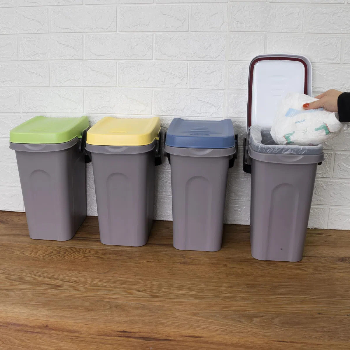 Windeleimer Geruchsdicht 7 Liter Gelb Küche Verschließbar, Bio Mülleimer Klein, Komposteimer, Eimer mit Deckel, Abfalleimer, Trash Bin, Biomüll, Kleiner Mülleimer mit Deckel