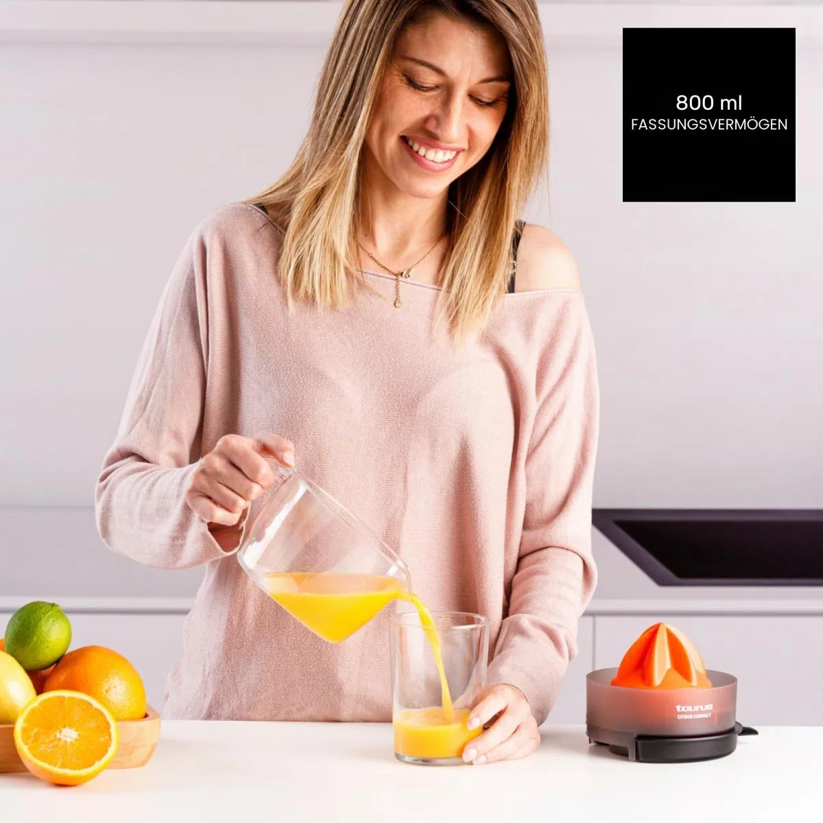 Taurus - Elektrische Zitruspresse Citrus Compact | Doppelte Rotationsrichtung | Extra großer Presskegel | Abnehmbar & spülmaschinenfest | Platzsparendes Design | BPA-frei | 800 ml