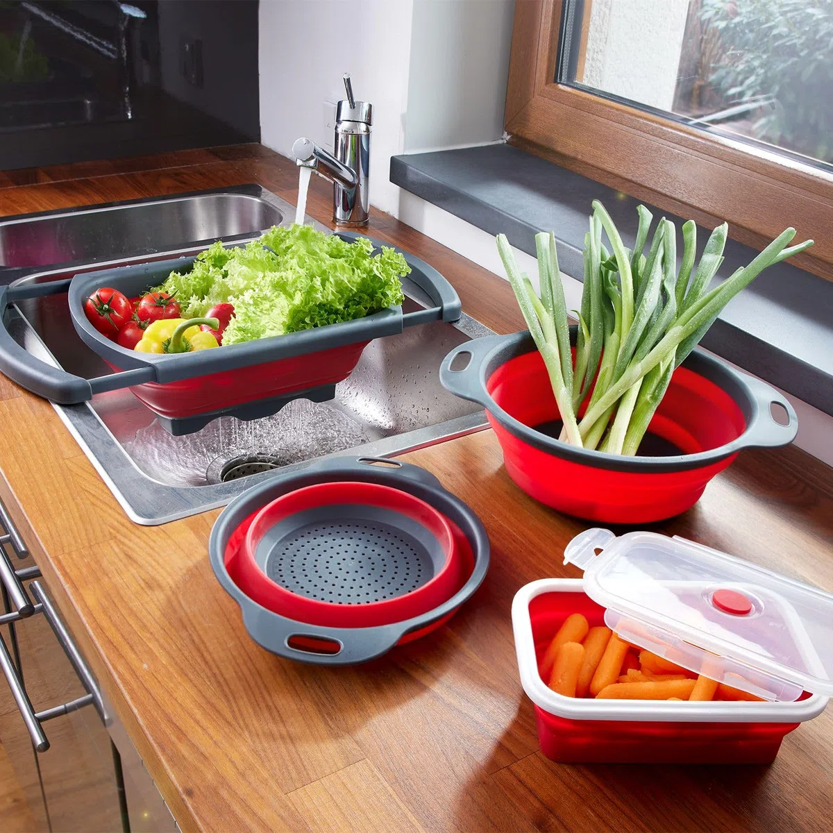Westmark Seiher-Set, 2tlg., Faltbar, je 1x Ø 22 cm und 18,5 cm, Kunststoff, Anthrazit/Rot, 212222E6