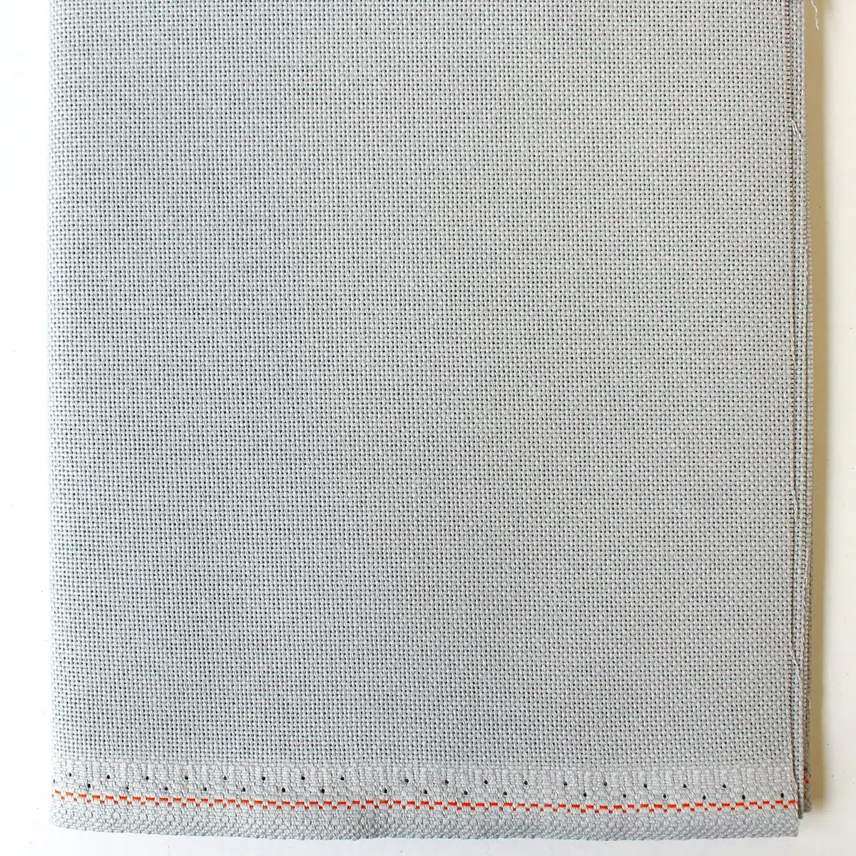 Zweigart Precut Lugana col.713 Stoffzuschnitt, 48 x 68 cm