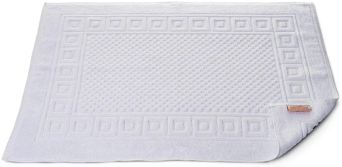 Carenesse Badvorleger 2er Set 50 x 70 cm weiß I Saugstarke Badematte aus Baumwolle: Premium Hotelqualität Öko-Tex 100 I Waffelmuster & Bordüre I Duschvorleger dick & fusselfrei