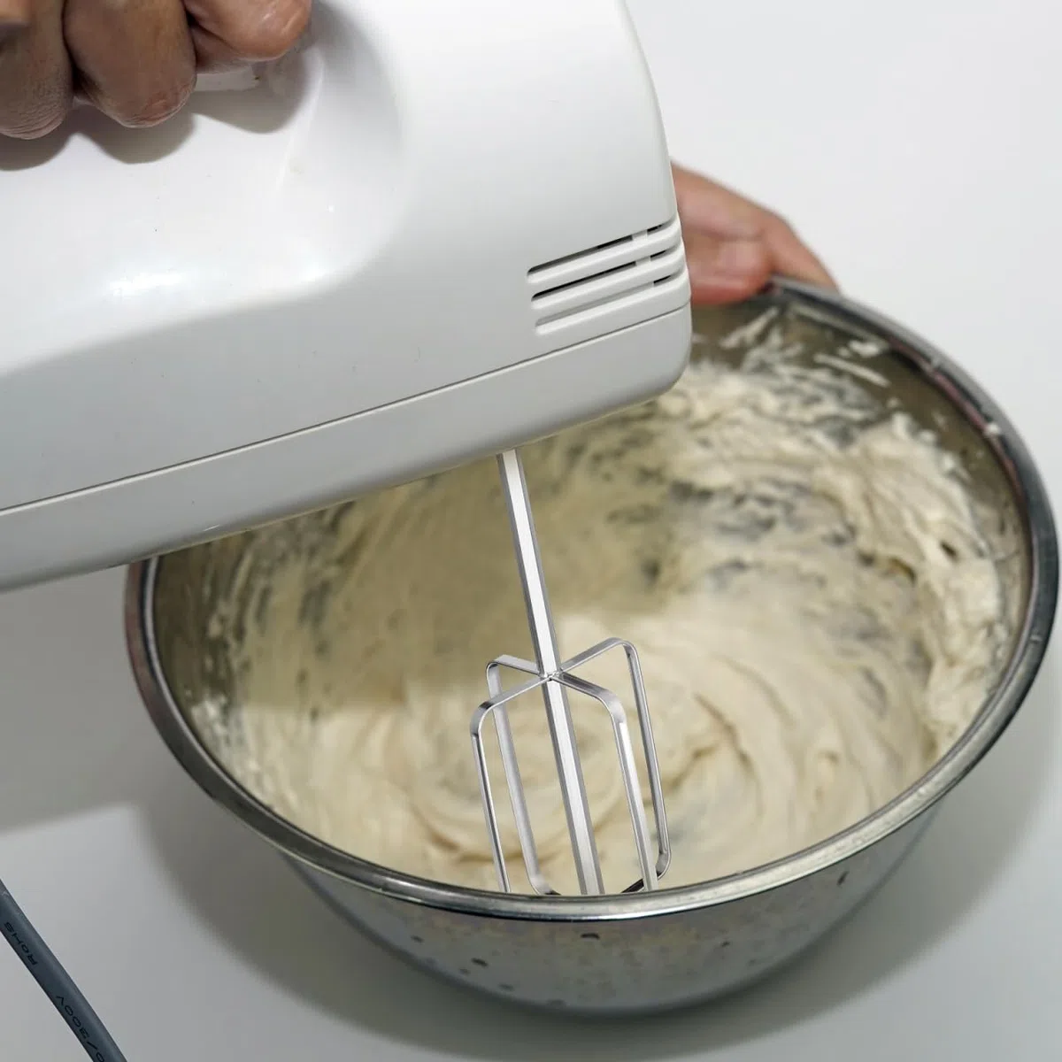 Toyvian Edelstahl Rührstab Extra Lang für Bohrmaschine Handpaste und Fleischpaste Whisk Robuster Mixer Rührbesen für Saucen Teig Pancake Ergonomisch und Leicht zu Wiederverwendbar