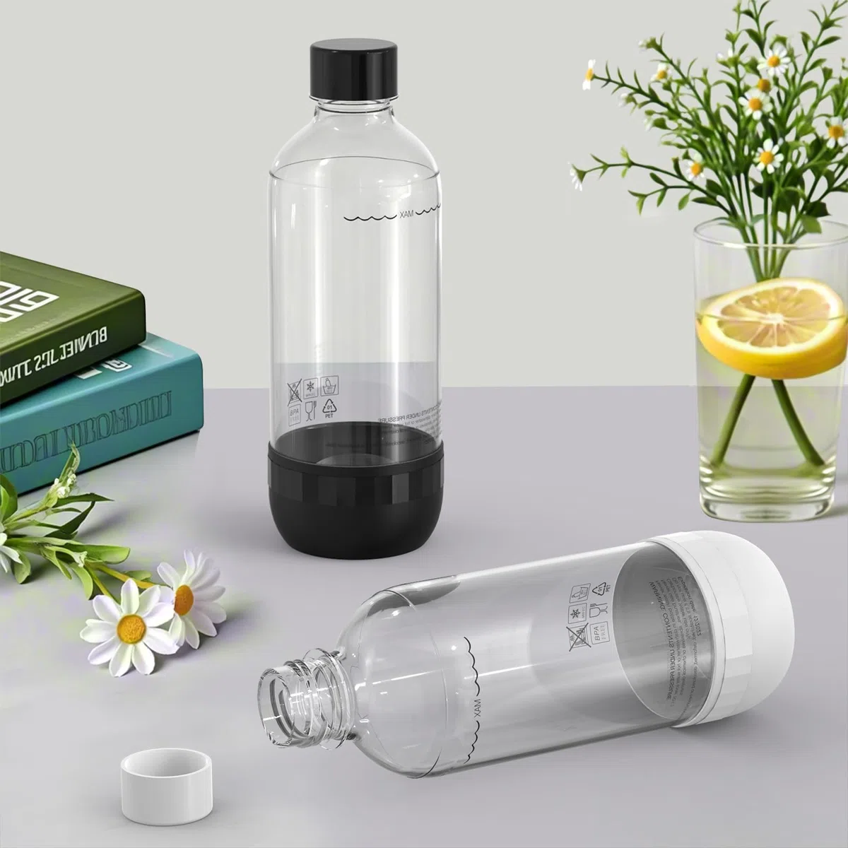 2er Set Sodaflaschen 1 Liter BPA Frei PET Schwarz und Weiss Wiederverwendbare Sprudelflaschen Kompatibel mit Sodamaschine und Wassersprudler