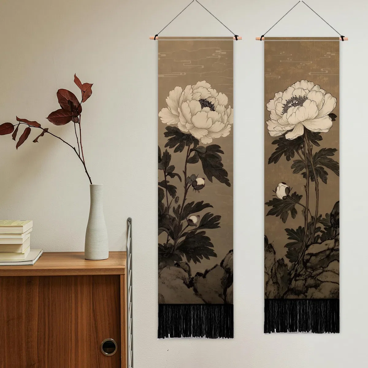 PLIGREAT 2er Pack Japanische Pfingstrose Vertikaler Wandteppich mit Quasten Elegante Blumen Wandbehang für Schlafzimmer Wohnzimmer Warme Lange Schmale Wandbehang Schlafsaal Zimmer Zuhause Kunst Dekor