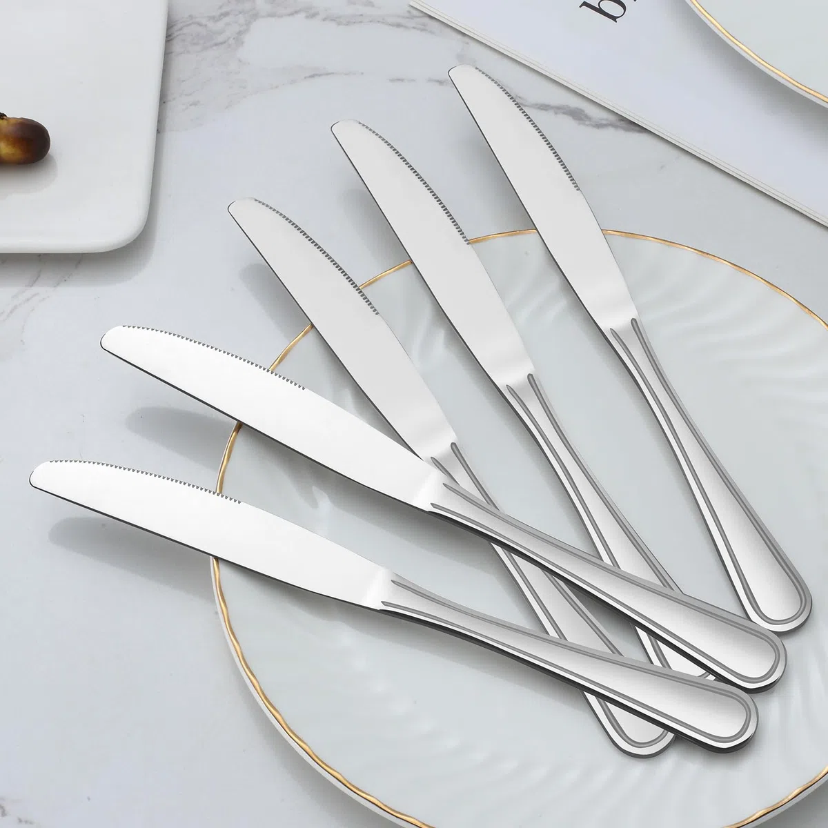 BEWOS 16 Stück Tafelmesser, 23CM Tischmesser, Buttermesser aus Edelstahl, Kostengünstiges Besteck Messer, Geeignet für Haus/Restaurant/Küche, Spülmaschinenfest & Spiegelpoliert