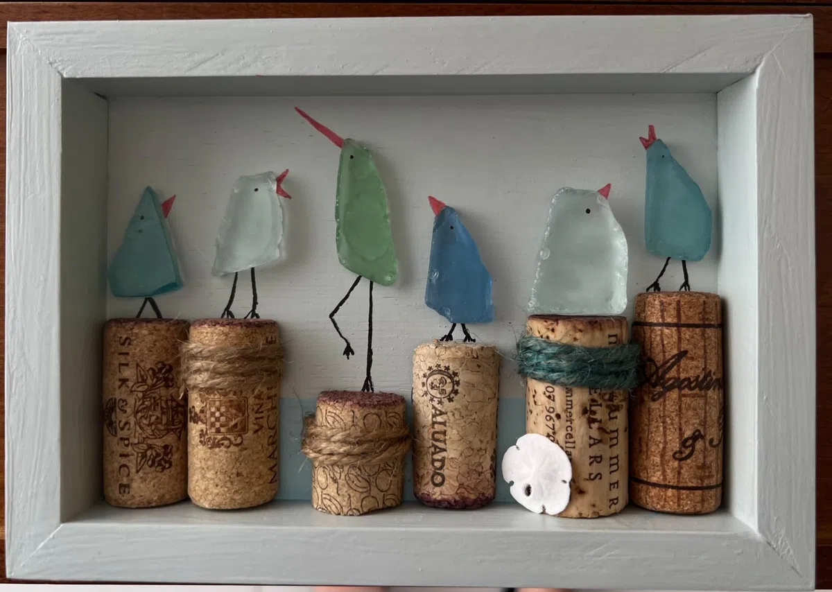 500g Unregelmäßige mattierte Glasmosaikfliesen im Großpack – DIY Bastelbedarf für Schmuck, Bilderrahmen, Untersetzer, Gartendekoration, Mosaik-Kunstprojekte für drinnen & draußen (Weiß, 2,5–6 cm)