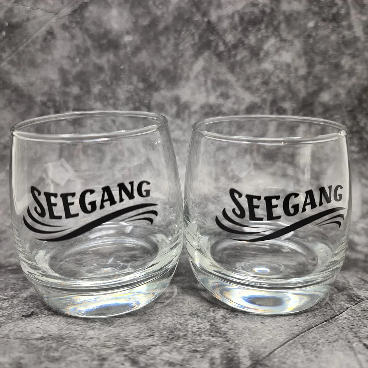 2 er Set Whisky-Gläser Rumgläser Wackelglas Schwenkglas in Geschenkbox Höhe 8,5 cm Durchmesser 7,5 cm 200ml Perfekt für Zuhause, Restaurants und Partys Spülmaschinenfest
