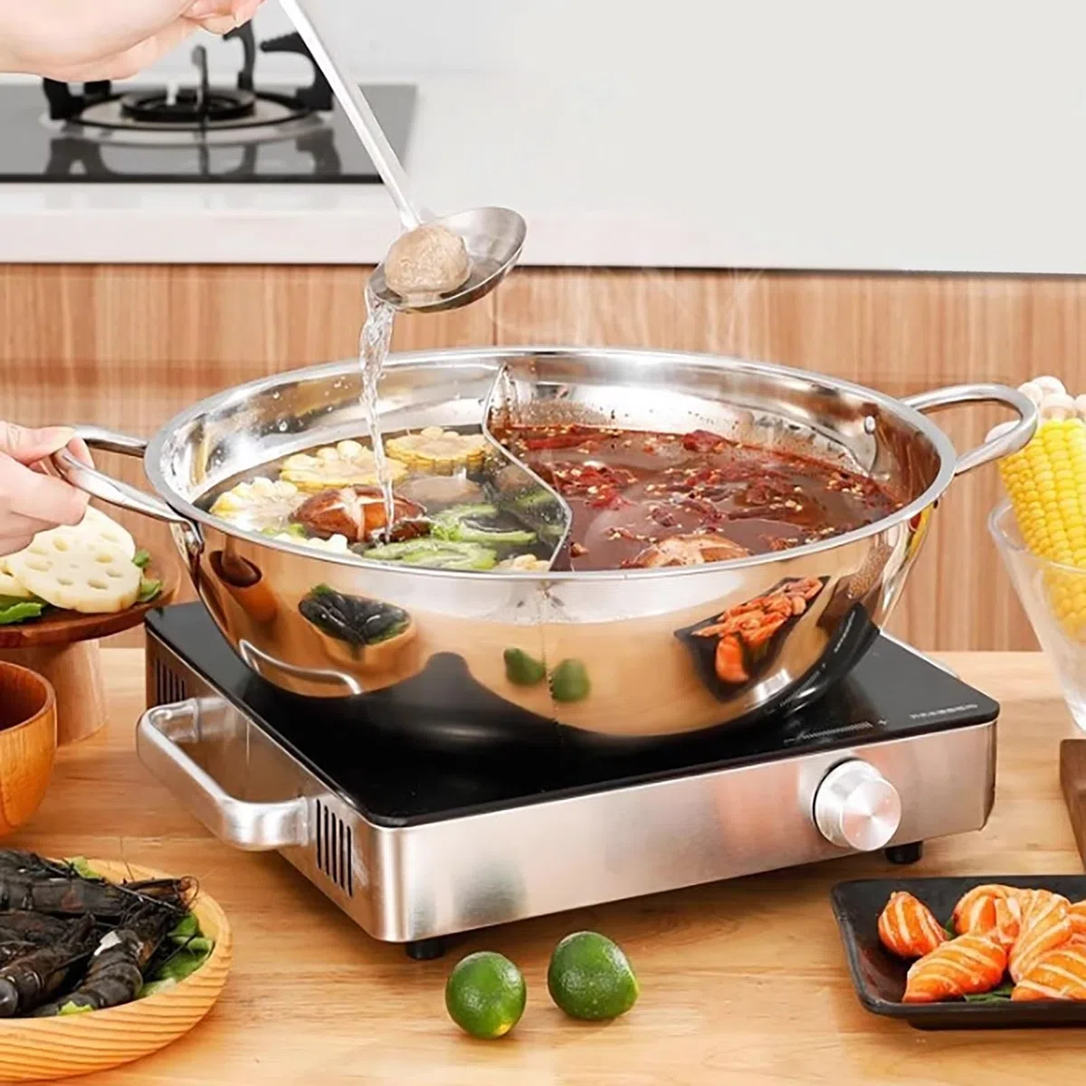 Dual-Flavor Stainless Steel Chinese Hot Pot, Heat-Proof Handle, Easy to Clean, ichuan Doppelter Feuertopf für Induktions, Gas, Elektroherd & Ceranfeld